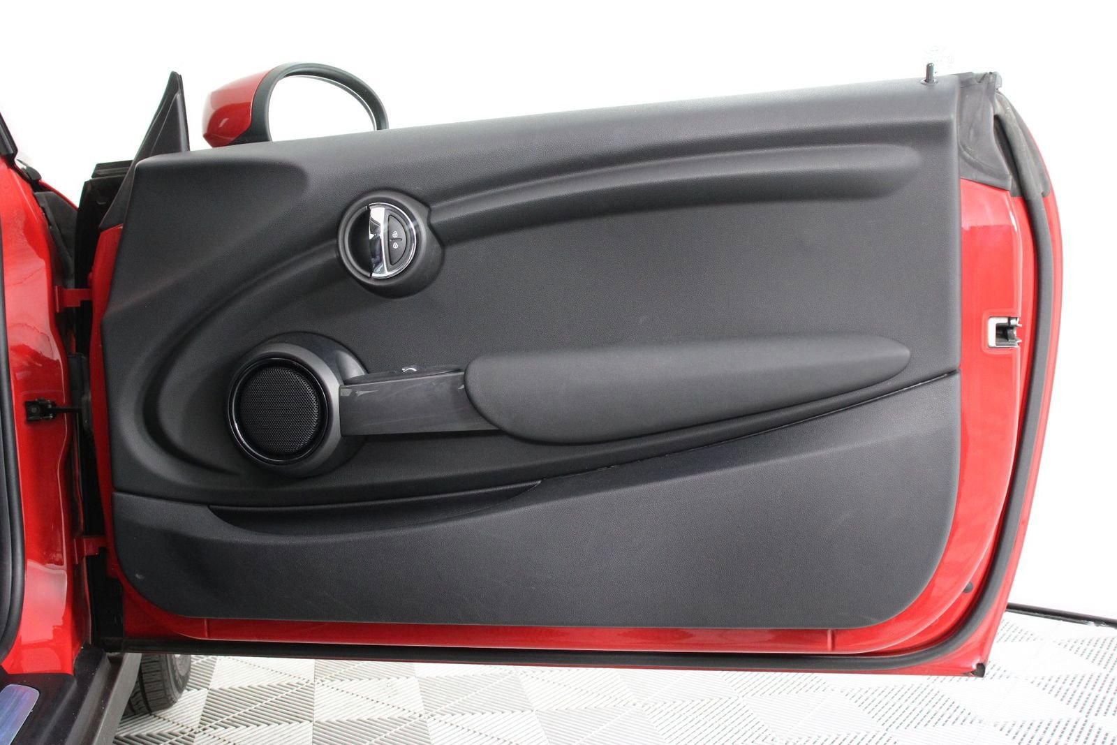 Used 2021 MINI Cooper 2-Door Hardtop image 20