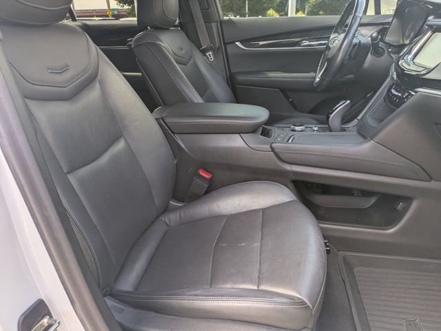 Used 2021 Cadillac XT6 Premium Luxury AWD/4WD image 31