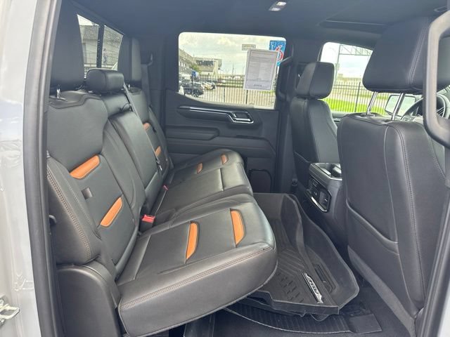 Used 2024 GMC Sierra 1500 AT4 w/ Technology Package AWD/4WD image 20