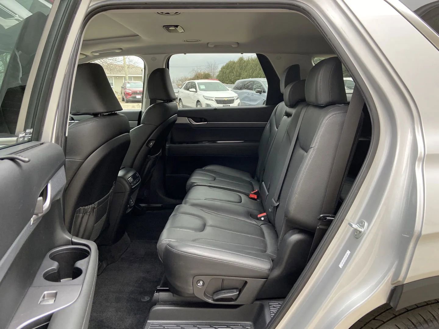 Used 2022 Hyundai Palisade SEL w/ 8P Bench Seat Package image 25