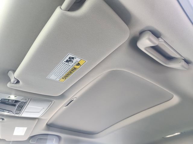 Used 2025 Acura TLX w/ Technology Package image 21