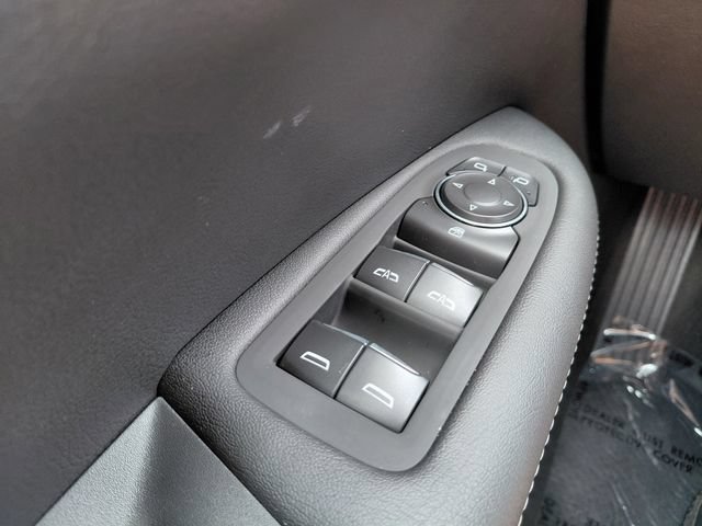Certified 2026 Cadillac XT5 Luxury FWD image 27