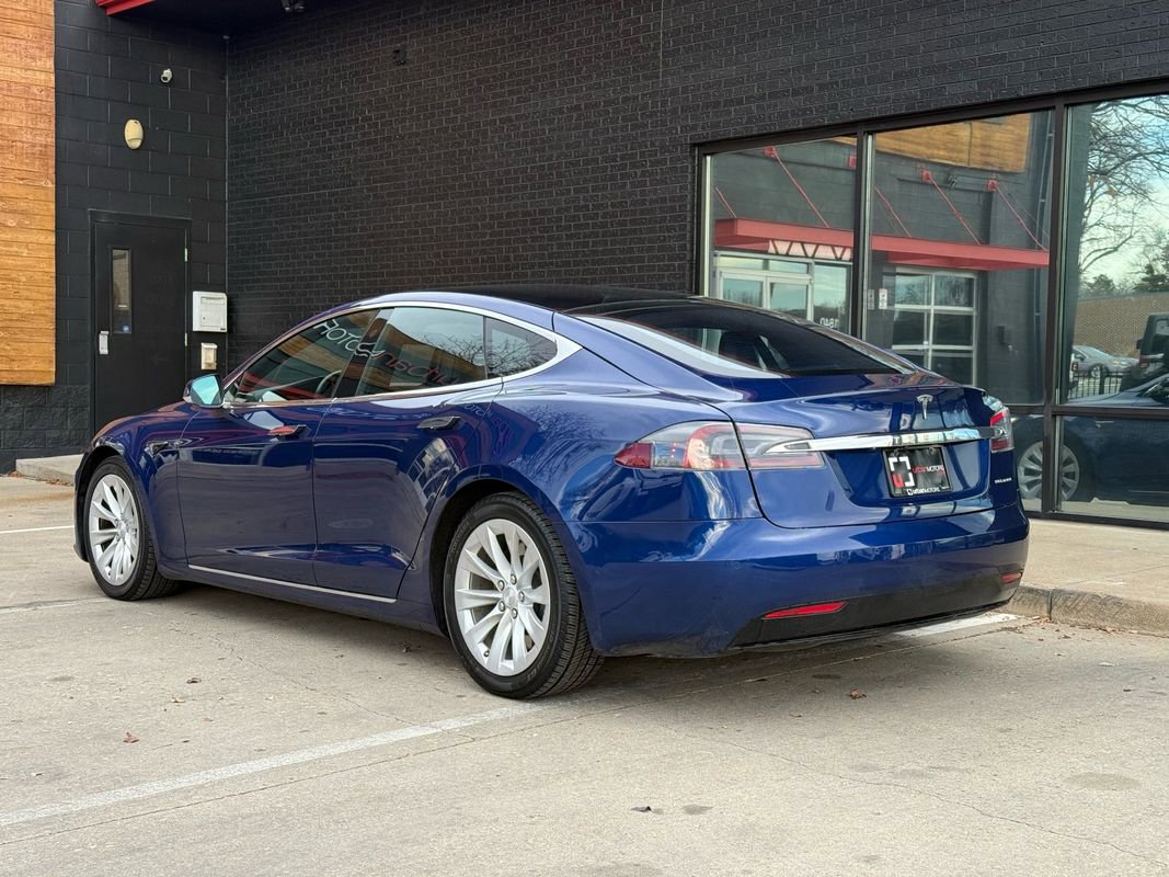 Used 2020 Tesla Model S AWD image 16