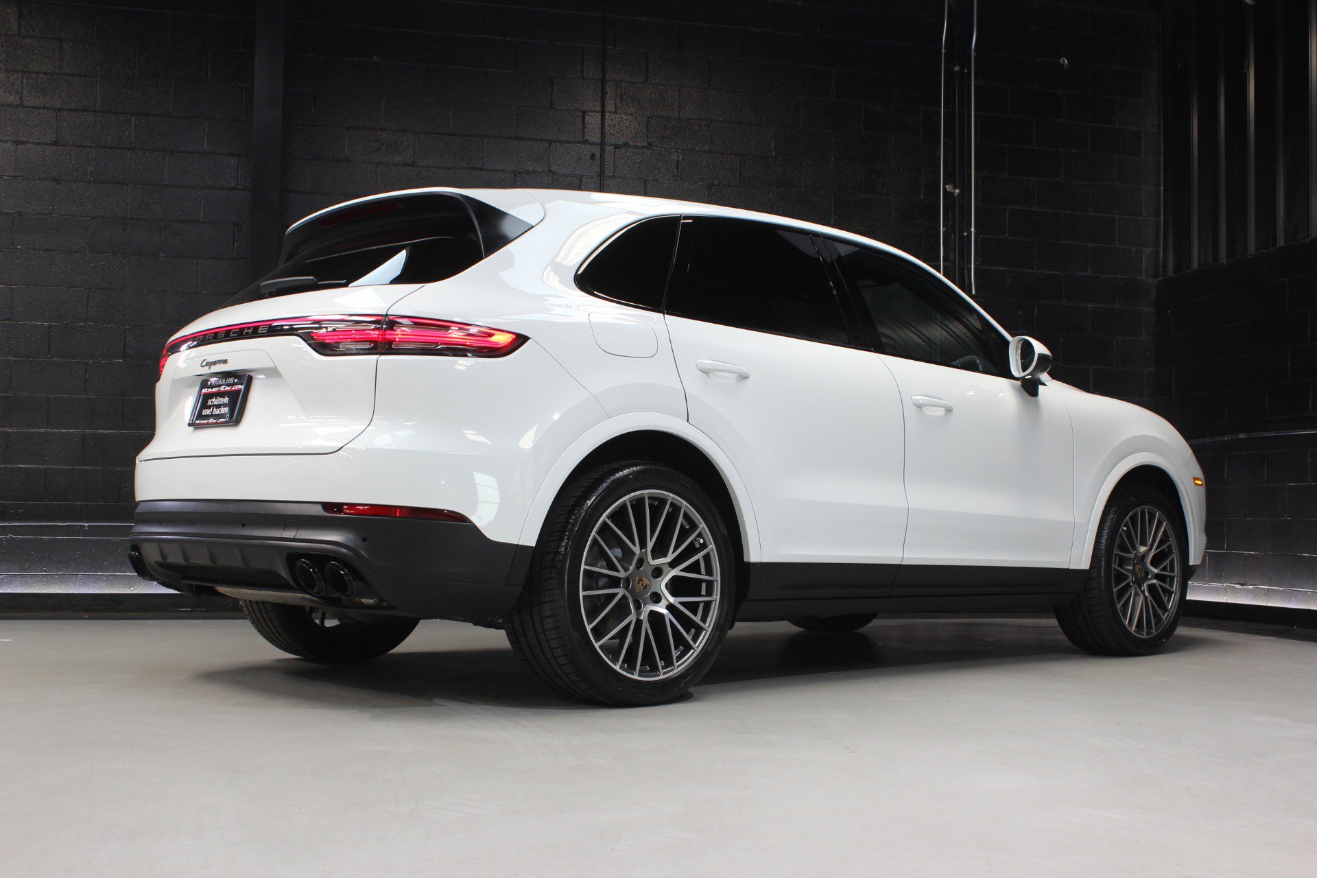 Used 2022 Porsche Cayenne Platinum Edition AWD/4WD image 81