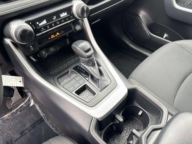 Used 2024 Toyota RAV4 LE image 24