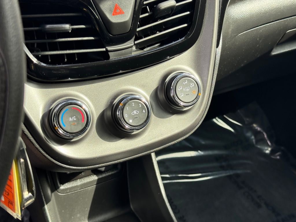 Used 2022 Chevrolet Spark LT w/ Spark Special Edition image 13