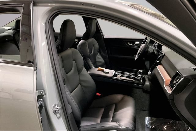 Certified 2024 Volvo S60 T8 Plus w/ Climate Package AWD/4WD image 9