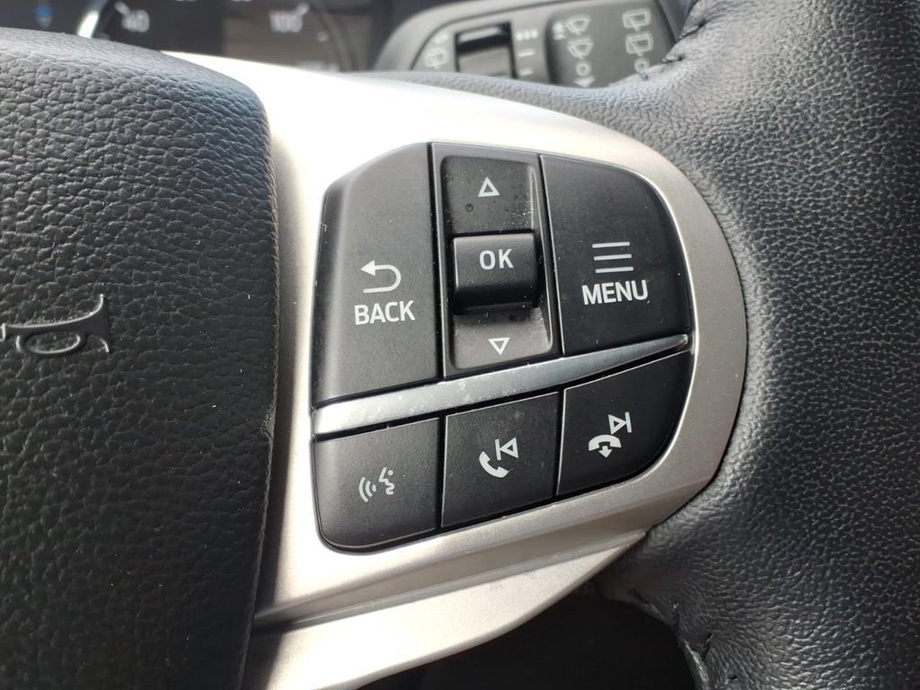 Certified 2023 Ford Explorer XLT AWD/4WD image 9