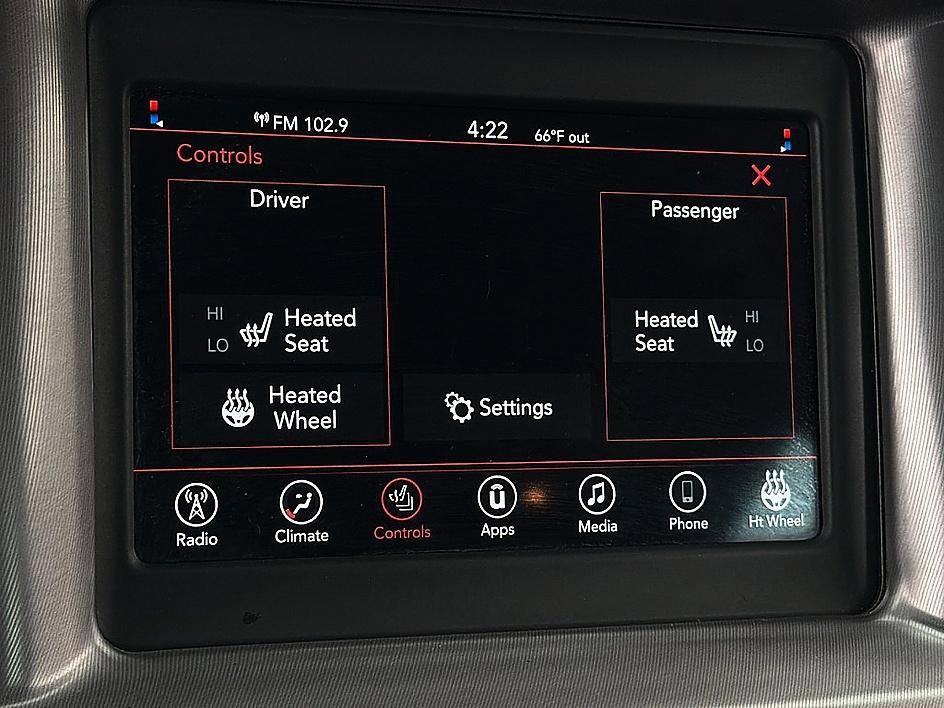Used 2019 Dodge Charger SXT w/ Blacktop Package RWD image 15