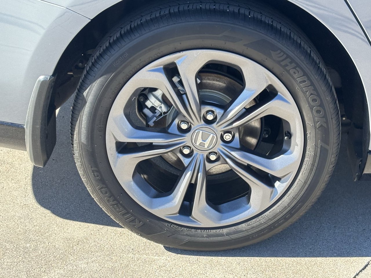 Used 2025 Honda Accord EX-L image 7