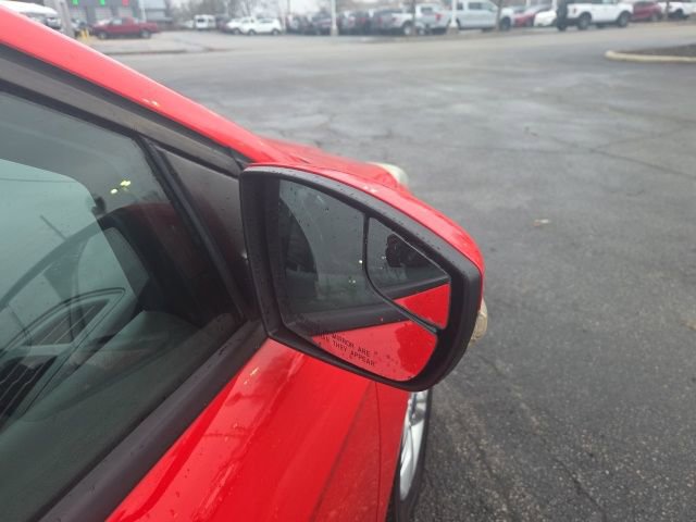 Used 2013 Ford Focus SE image 4