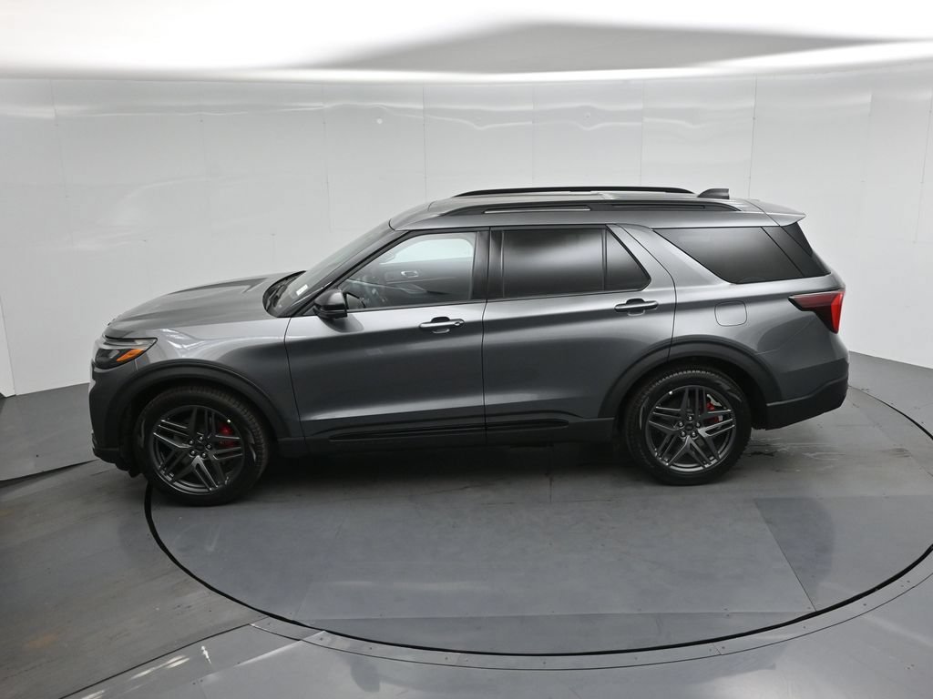 New 2026 Ford Explorer ST w/ Sun And Sound Package AWD/4WD image 44