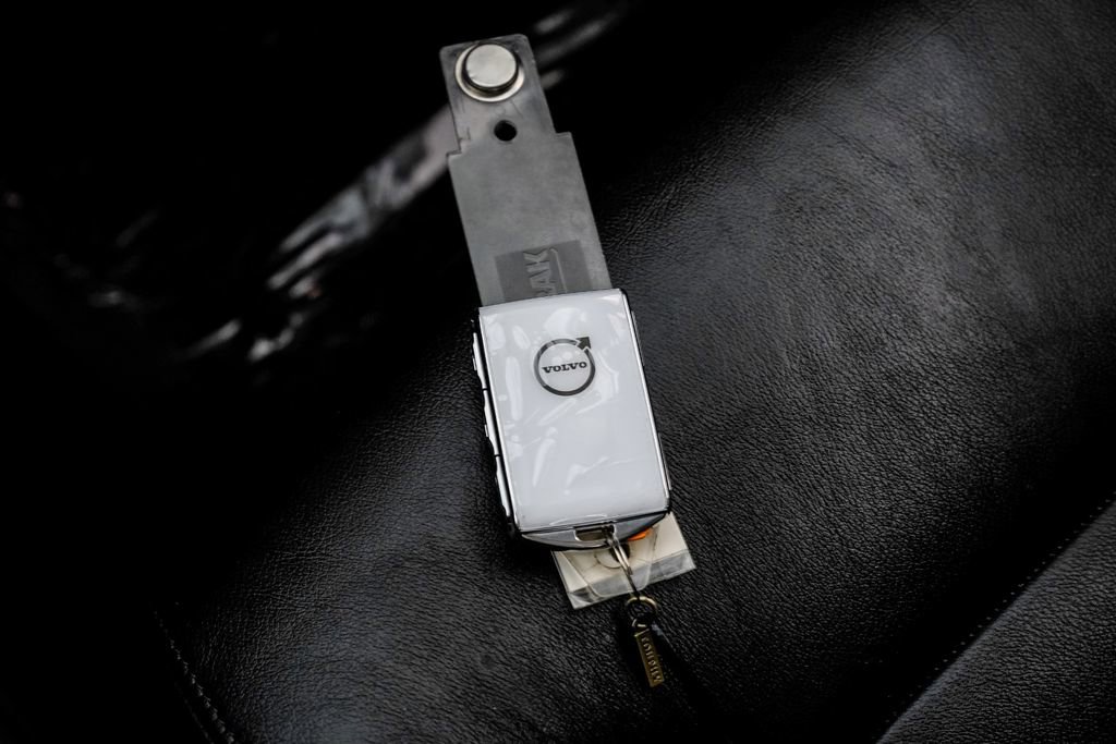 Used 2022 Volvo S60 B5 Inscription image 59