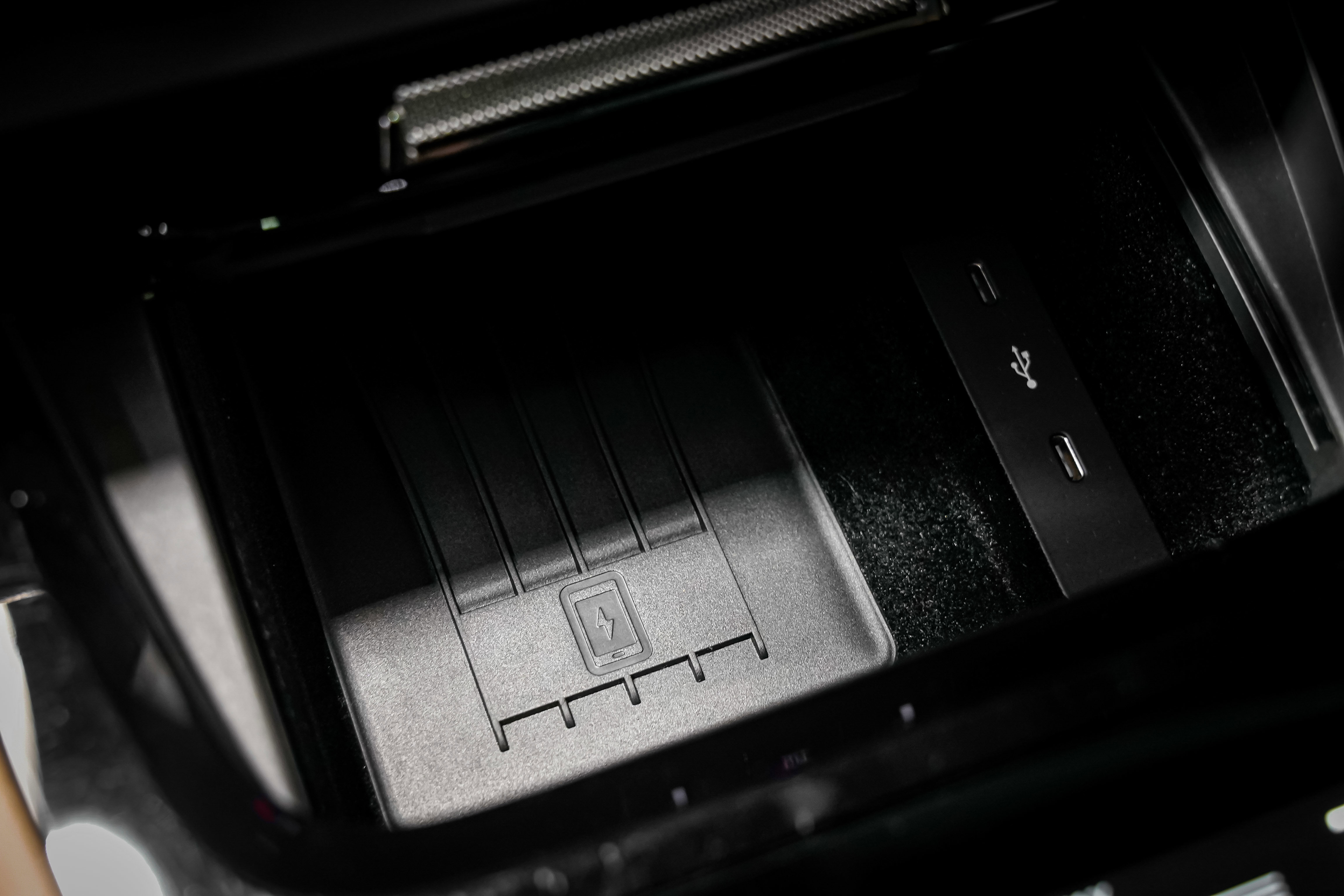 Used 2024 Porsche Cayenne Coupe w/ Premium Package Plus image 15