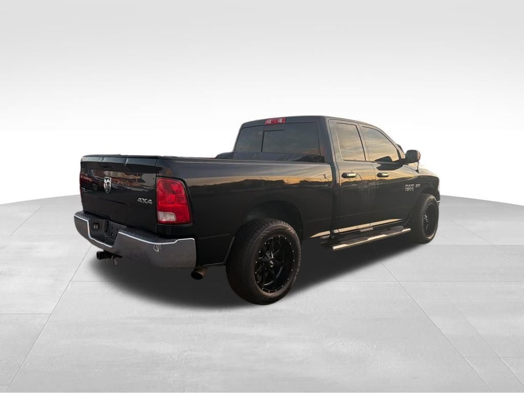 Used 2017 RAM 1500 Classic SLT image 5