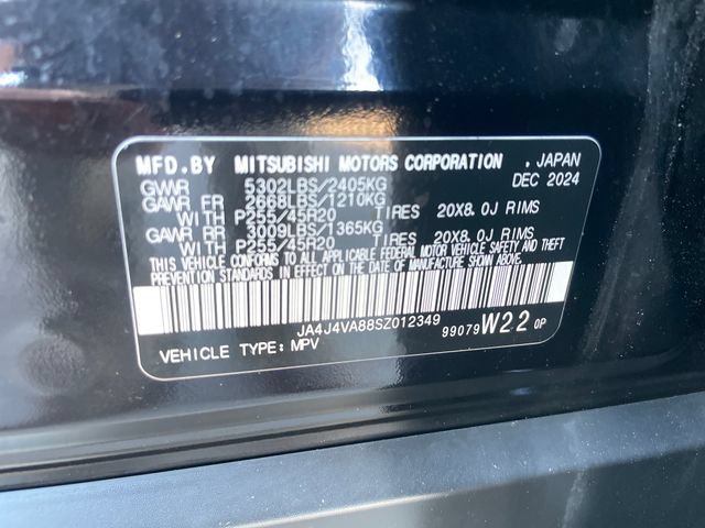 Used 2025 Mitsubishi Outlander SE AWD/4WD image 32