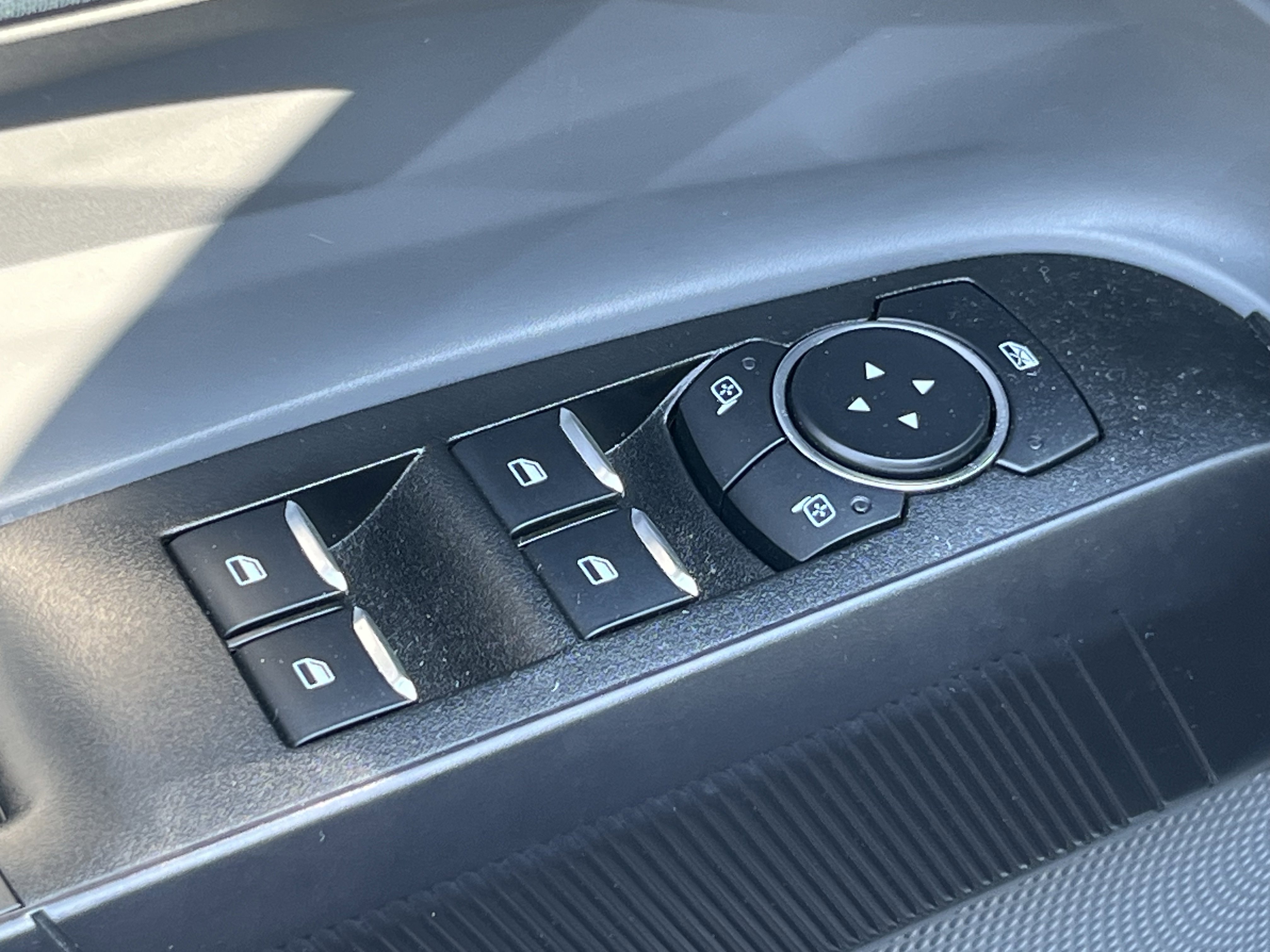 Used 2024 Ford Maverick Tremor w/ Tremor Off-Road Package image 19