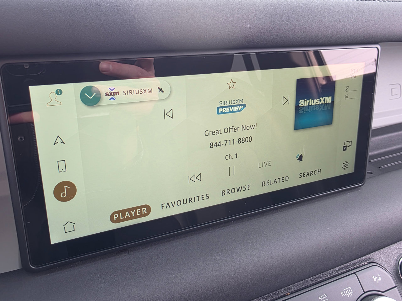 Used 2024 Land Rover Defender 110 S image 10