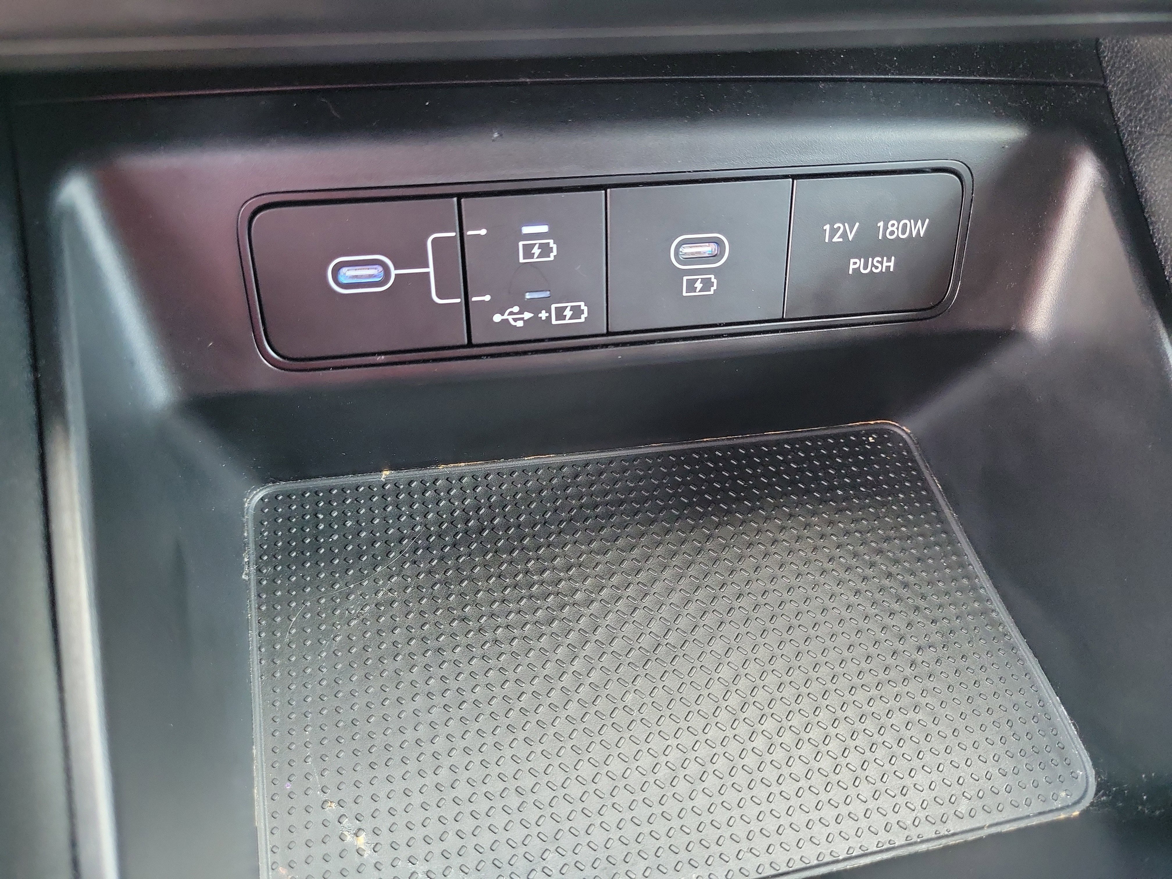 Used 2025 Hyundai Santa Cruz SE image 26