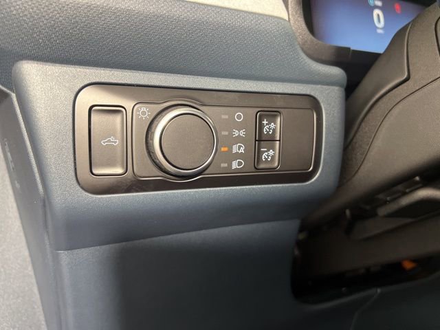 New 2025 Ford Maverick XLT w/ XLT Luxury Package AWD/4WD image 18
