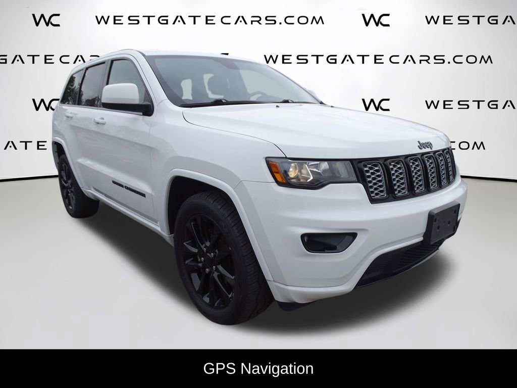 Used 2021 Jeep Grand Cherokee Laredo X image 2