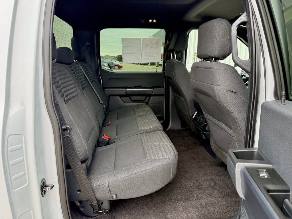 Certified 2021 Ford F150 XL w/ STX Appearance Package AWD/4WD image 17