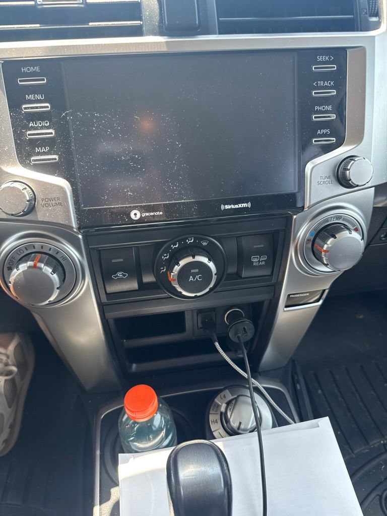 Used 2022 Toyota 4Runner SR5 AWD/4WD image 11