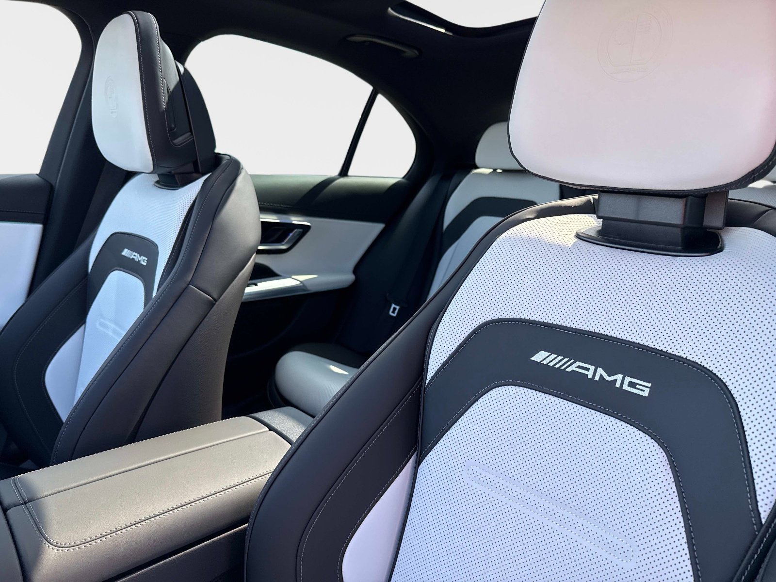 New 2026 Mercedes-Benz E 53 AMG e 4MATIC Sedan image 21