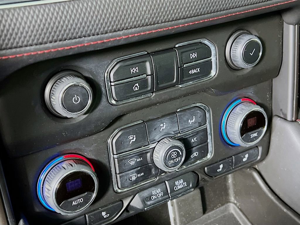 Used 2022 Chevrolet Tahoe RST w/ Luxury Package image 15