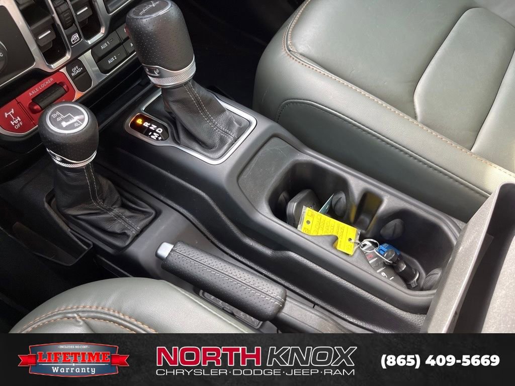 Used 2024 Jeep Gladiator Mojave w/ Convenience Group image 8