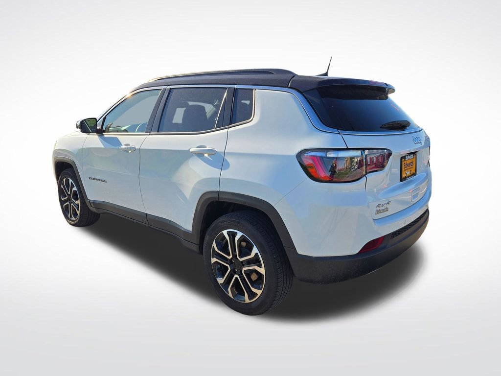 Used 2023 Jeep Compass Limited AWD/4WD image 6
