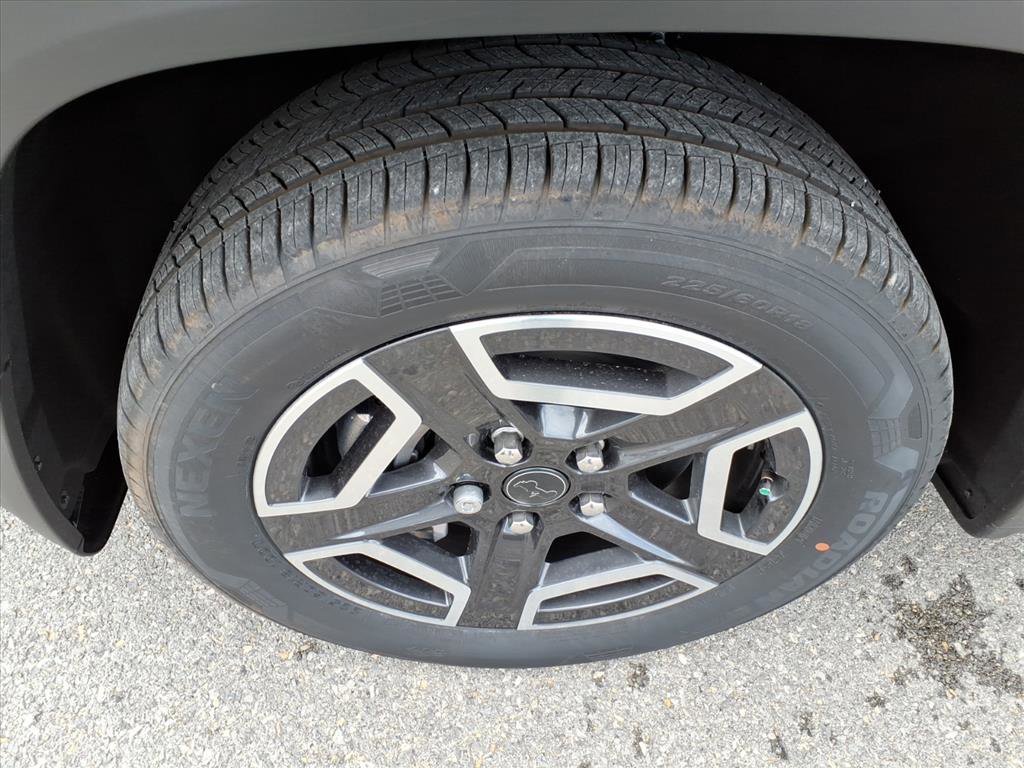 New 2026 Jeep Cherokee Laredo image 10