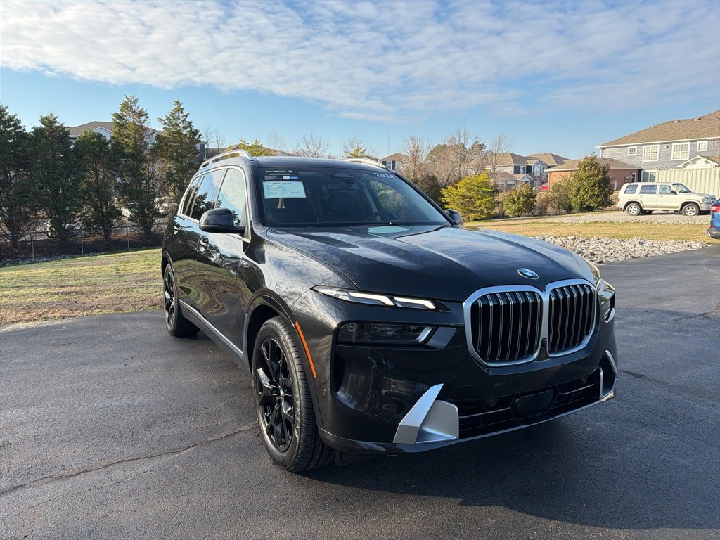 Certified 2024 BMW X7 xDrive40i w/ Premium Package image 7