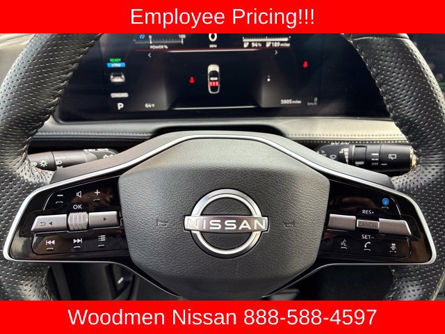 Used 2025 Nissan Ariya AWD image 40