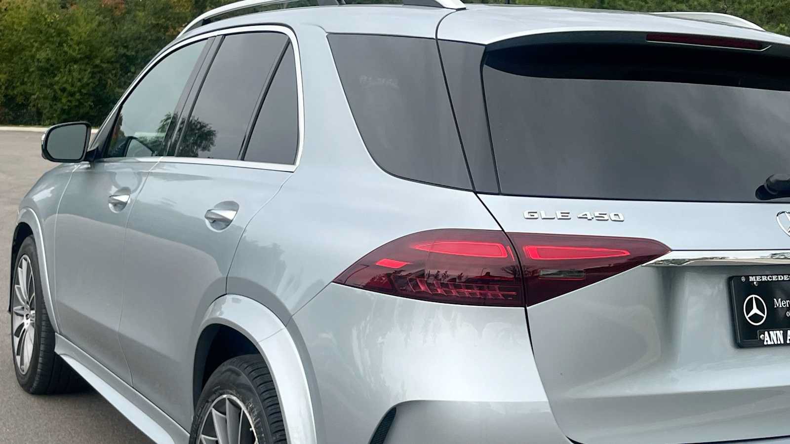Certified 2024 Mercedes-Benz GLE 450 4MATIC image 18
