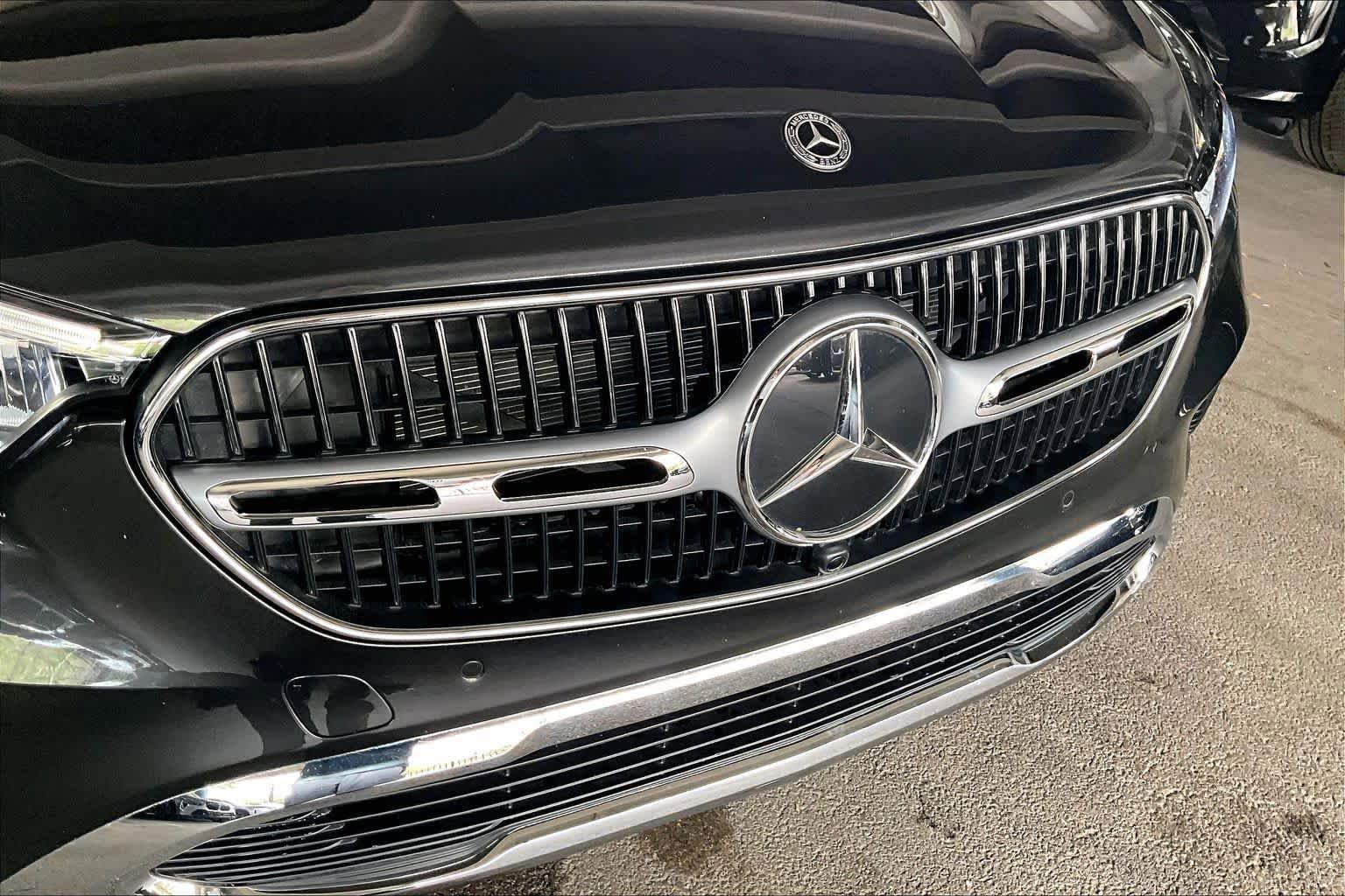 Used 2026 Mercedes-Benz GLC 300 image 29