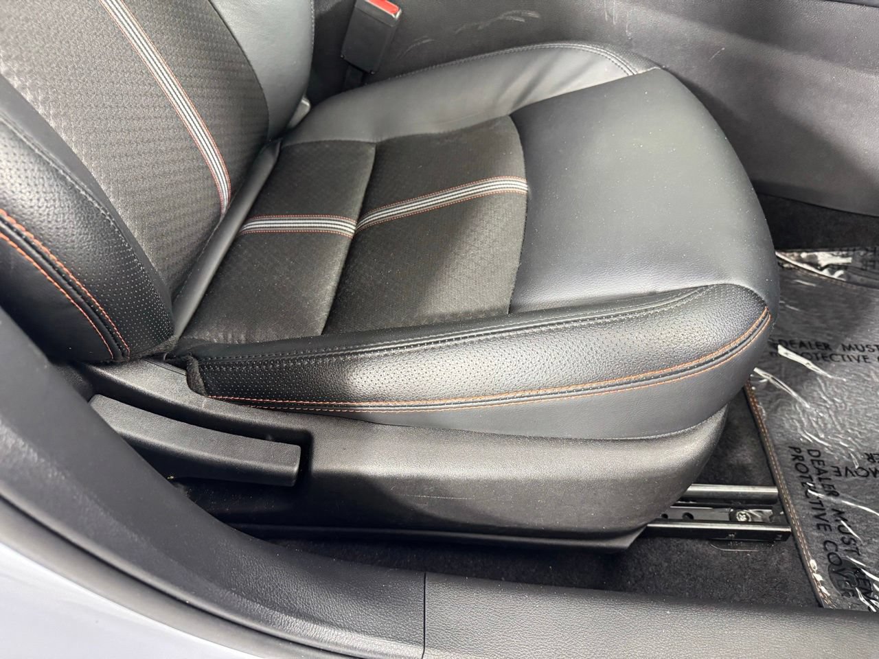 Used 2025 Nissan Altima 2.5 SR AWD/4WD image 40