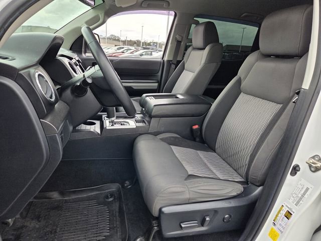 Used 2020 Toyota Tundra SR5 w/ SR5 Leather Package image 9