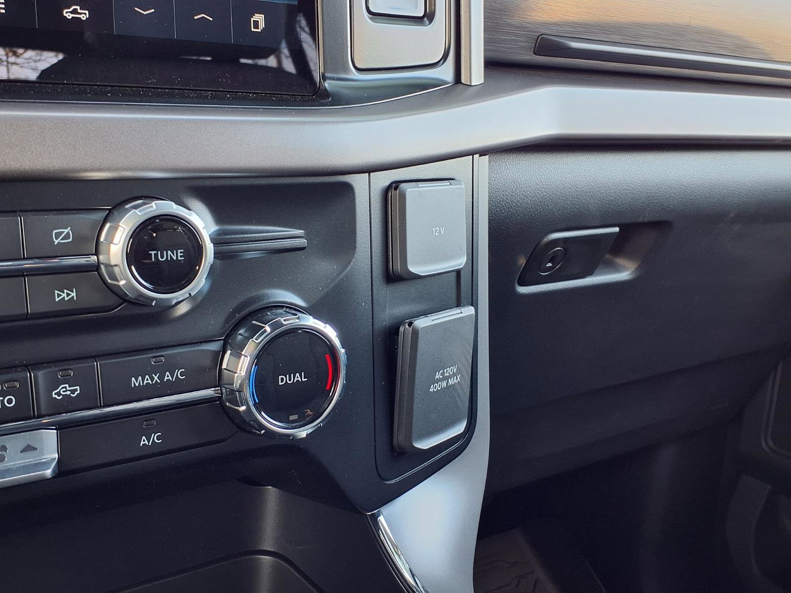 Used 2024 Ford F150 XLT w/ Mobile Office Package image 13