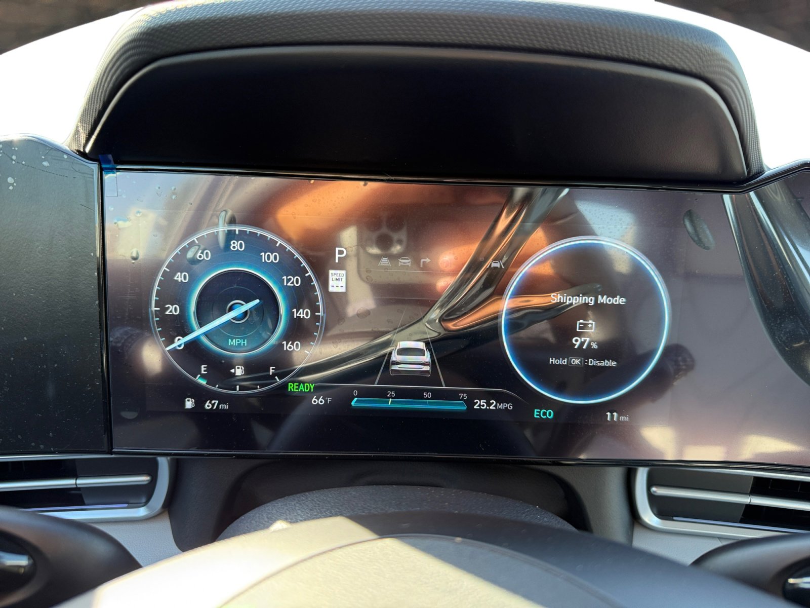 New 2025 Hyundai Elantra Limited image 11