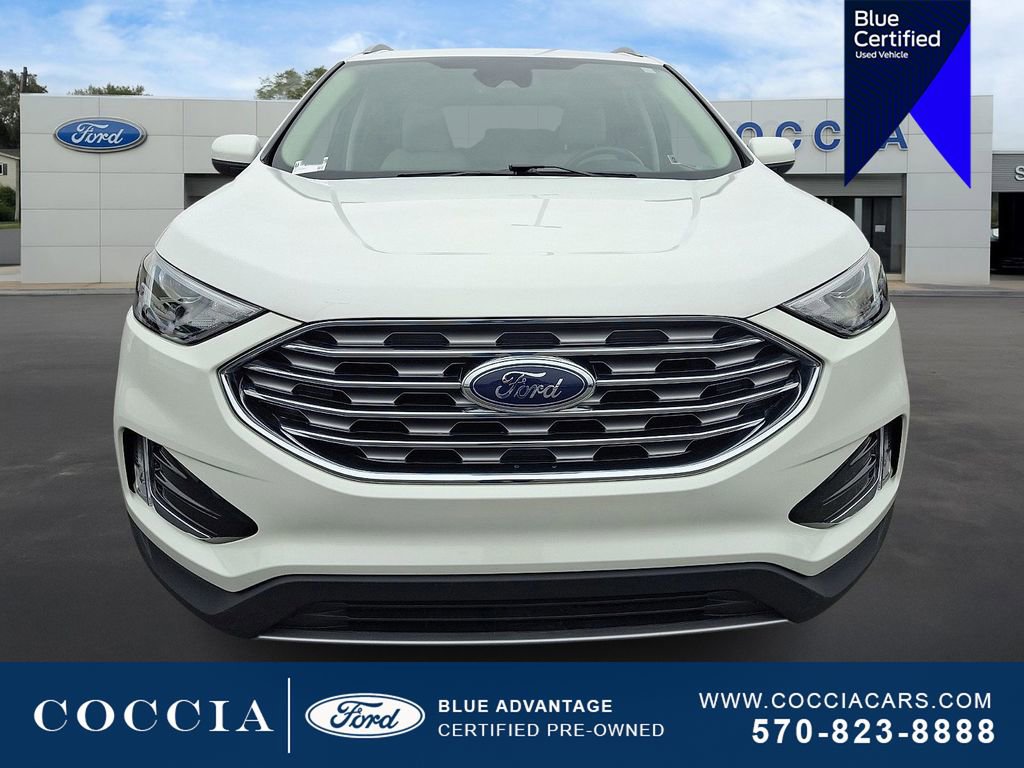 Certified 2022 Ford Edge SEL w/ Convenience Package AWD/4WD image 2