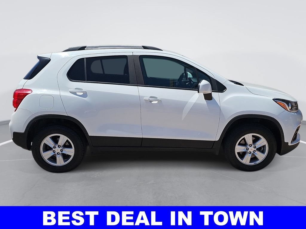 Used 2022 Chevrolet Trax LT w/ Driver Confidence Package AWD/4WD video 2