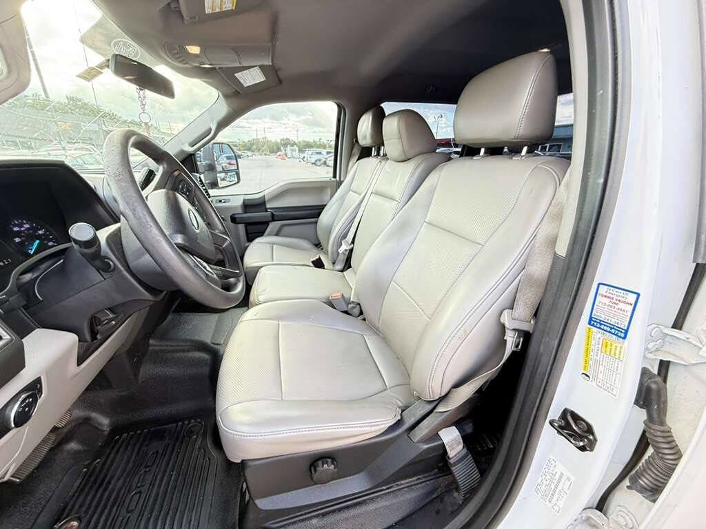 Used 2019 Ford F250 XL w/ Power Equipment Group image 32