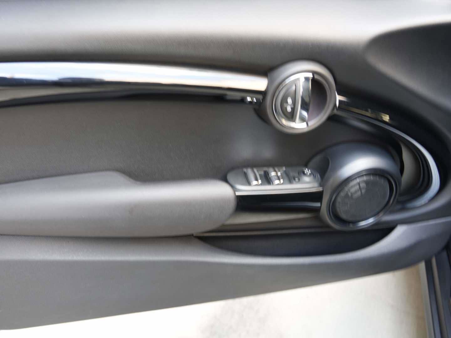 Used 2019 MINI Cooper S FWD image 8