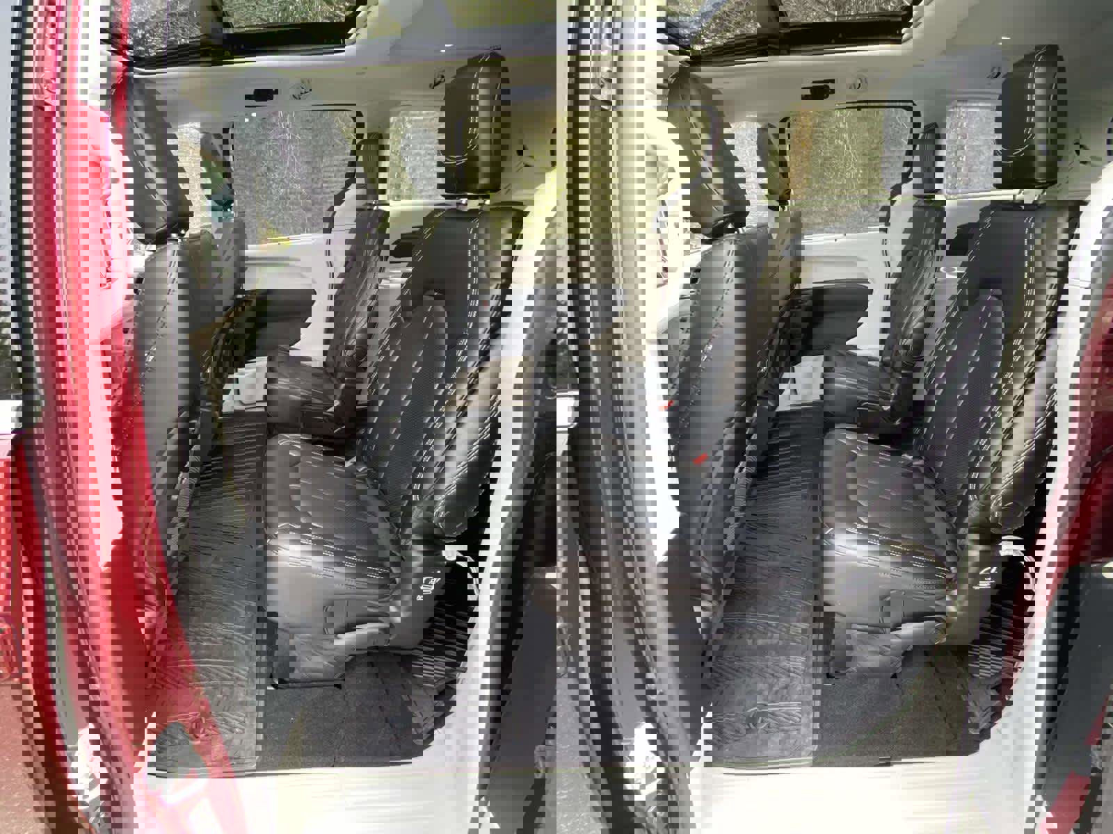 Used 2023 Chrysler Pacifica Touring-L AWD/4WD image 30