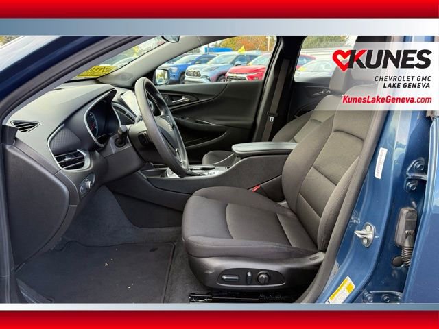 Used 2024 Chevrolet Malibu LT image 11