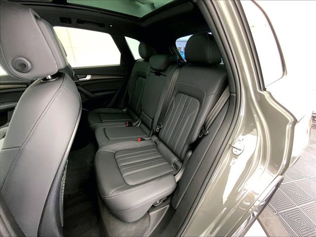 Used 2023 Audi Q5 2.0T Premium Plus w/ Premium Plus Package image 26