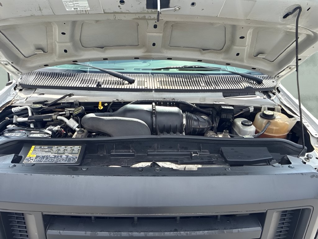 Used 2008 Ford E-350 and Econoline 350 XLT RWD image 22