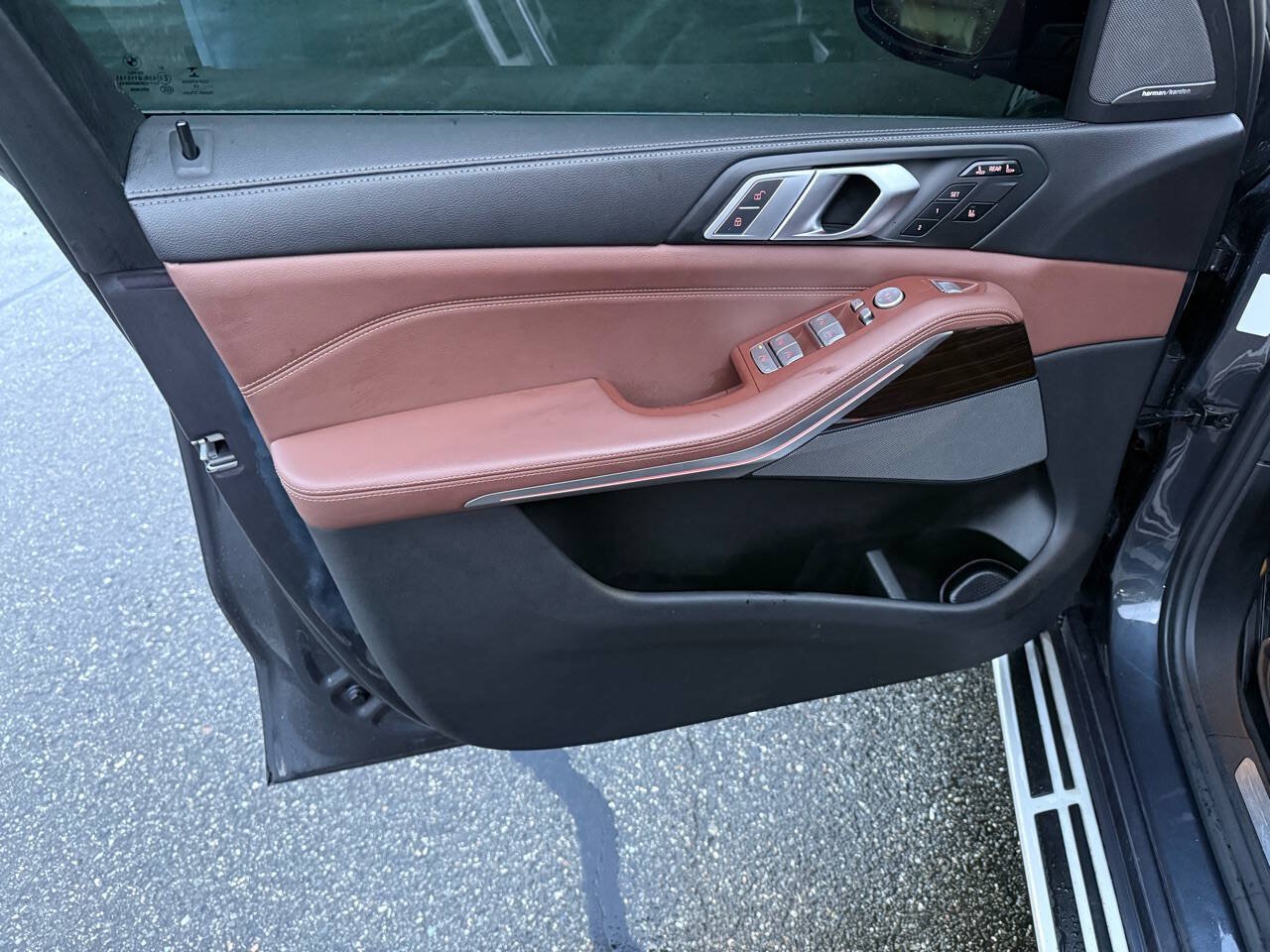 Used 2019 BMW X7 xDrive50i w/ Cold Weather Package AWD/4WD image 39