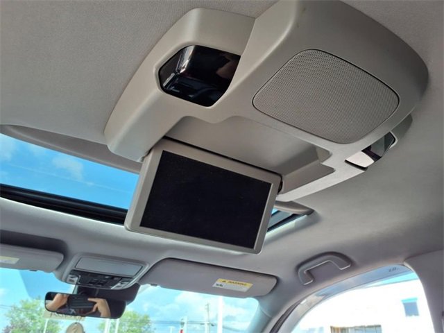 Used 2019 Honda Pilot Elite image 12